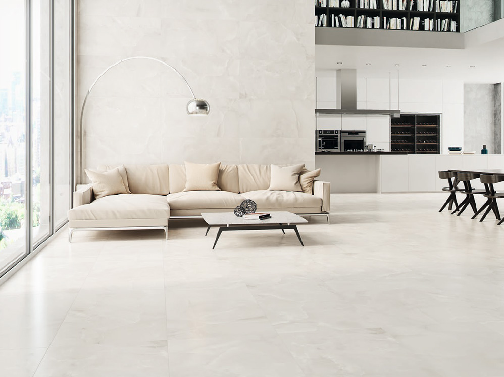 大理石紋磁磚，亮面與柔光牆地應用
